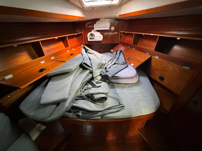 Eos Yacht Photos Pics 