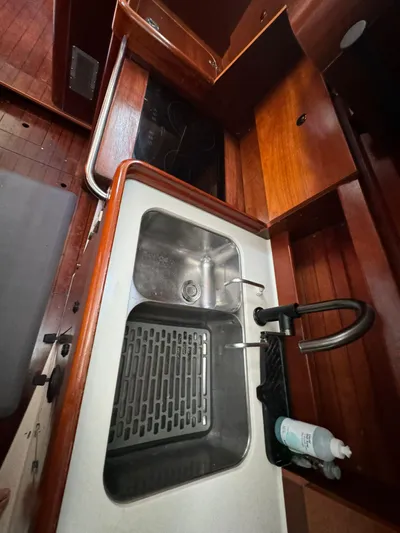 Eos Yacht Photos Pics 