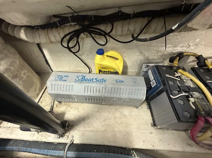 Native Dancer Yacht Photos Pics 