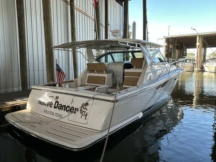 Native Dancer Yacht Photos Pics 