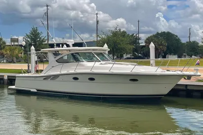 Tiara Yachts 3800 Open