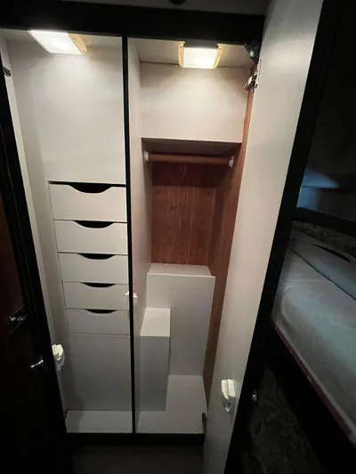 Magna Veritas Yacht Photos Pics 