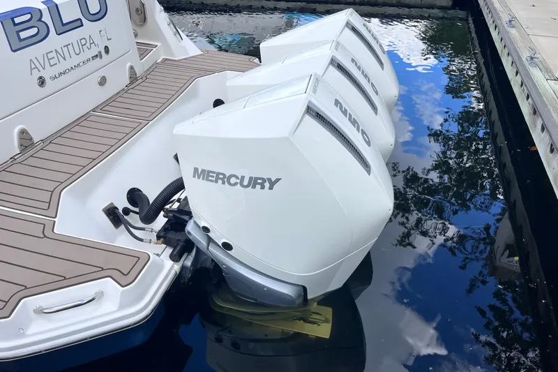 Blu Yacht Photos Pics 2020 Sea Ray Sundancer 320 Outboard with triple Mercury engines docked in Aventura, FL.
