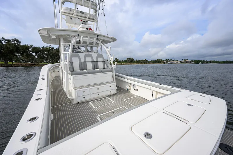 Revelry Yacht Photos Pics 41 Regulator REVELRY - Aft Port View of Cockpit