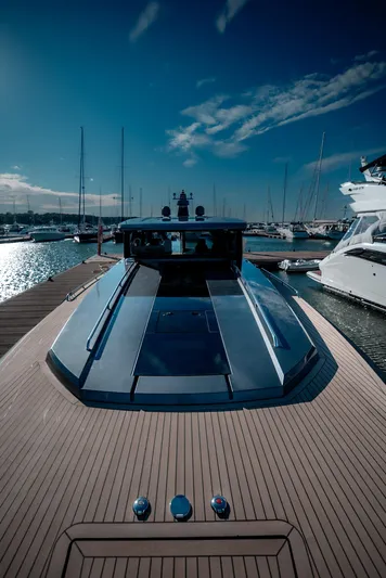 Explorer 1 Yacht Photos Pics Ridas 62