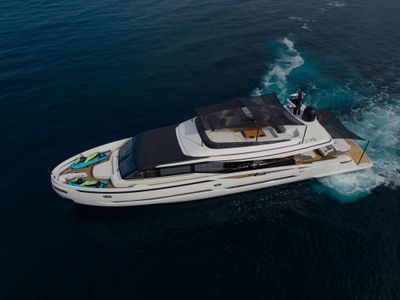 Yacht