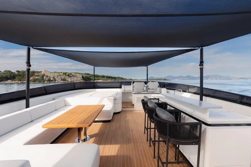 Mini K2 Yacht Photos Pics 