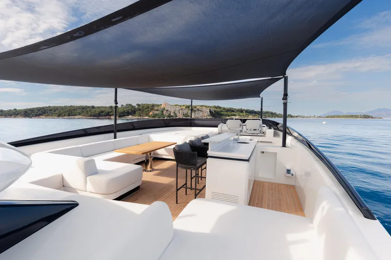 Mini K2 Yacht Photos Pics 