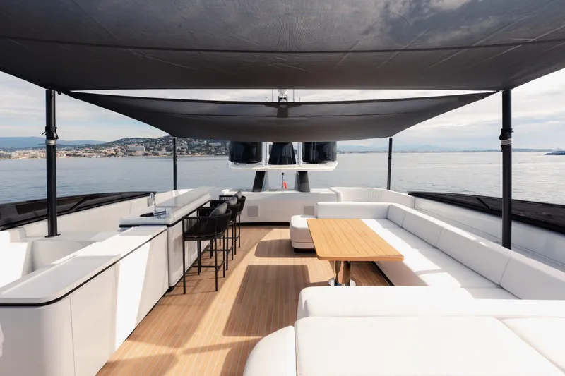 Mini K2 Yacht Photos Pics 