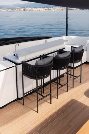 Mini K2 Yacht Photos Pics 