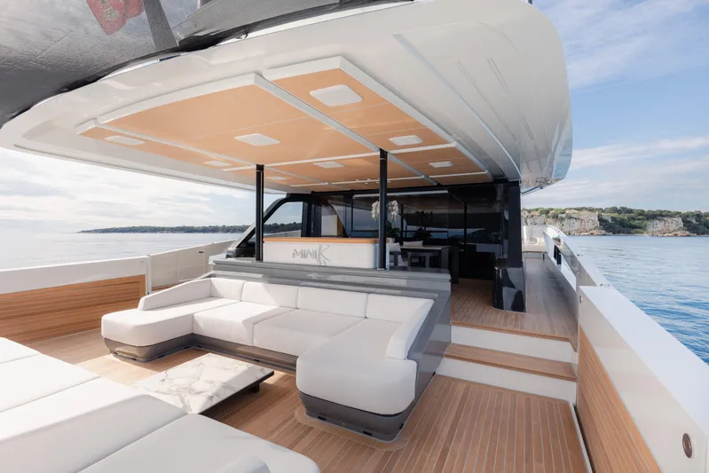 Mini K2 Yacht Photos Pics 