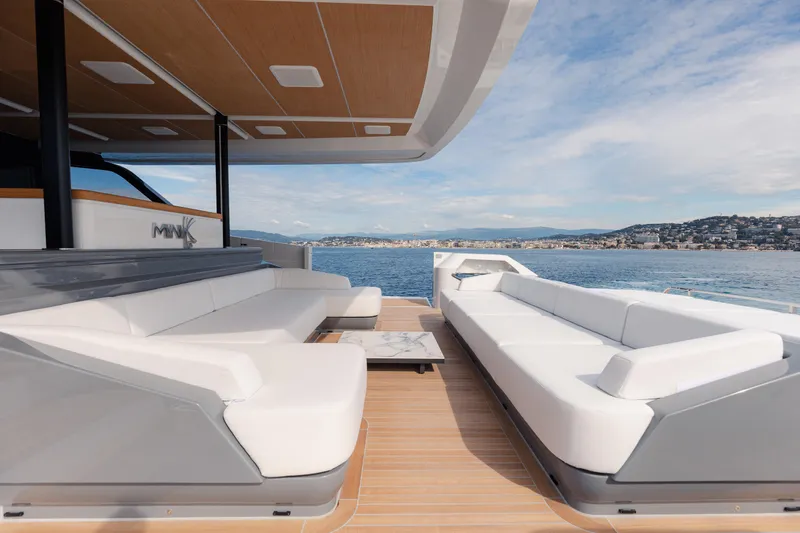 Mini K2 Yacht Photos Pics 