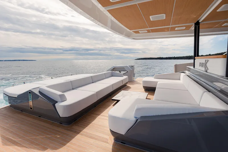 Mini K2 Yacht Photos Pics 