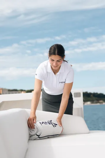 Mini K2 Yacht Photos Pics 