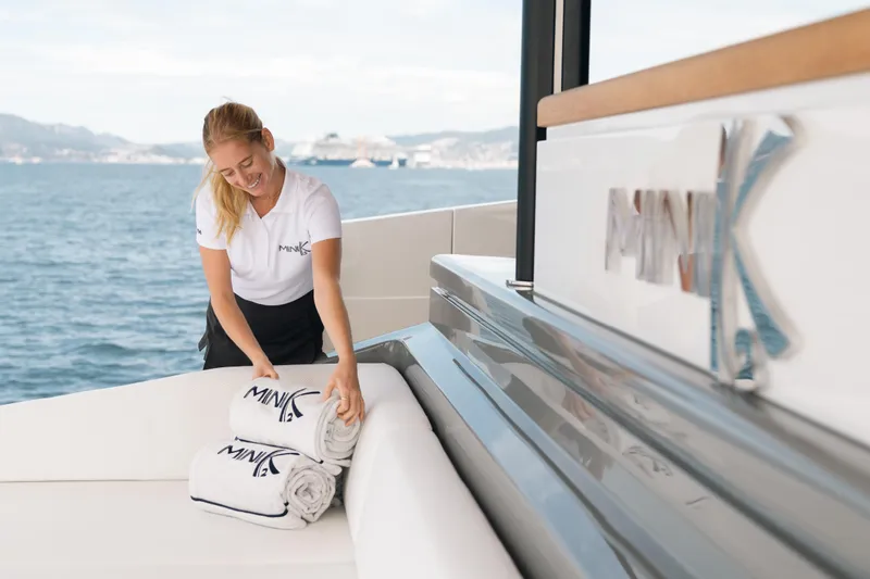 Mini K2 Yacht Photos Pics 