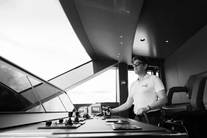 Mini K2 Yacht Photos Pics 