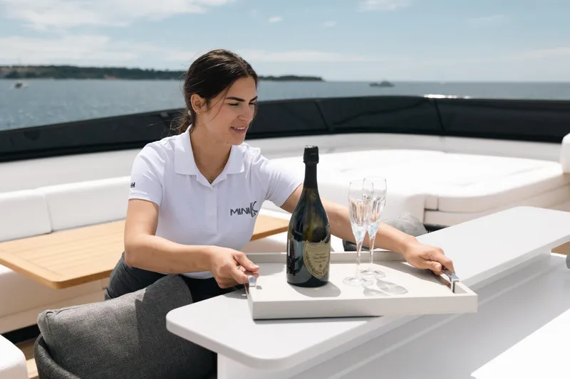 Mini K2 Yacht Photos Pics 