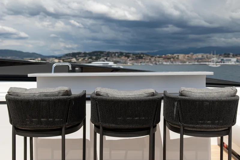 Mini K2 Yacht Photos Pics 