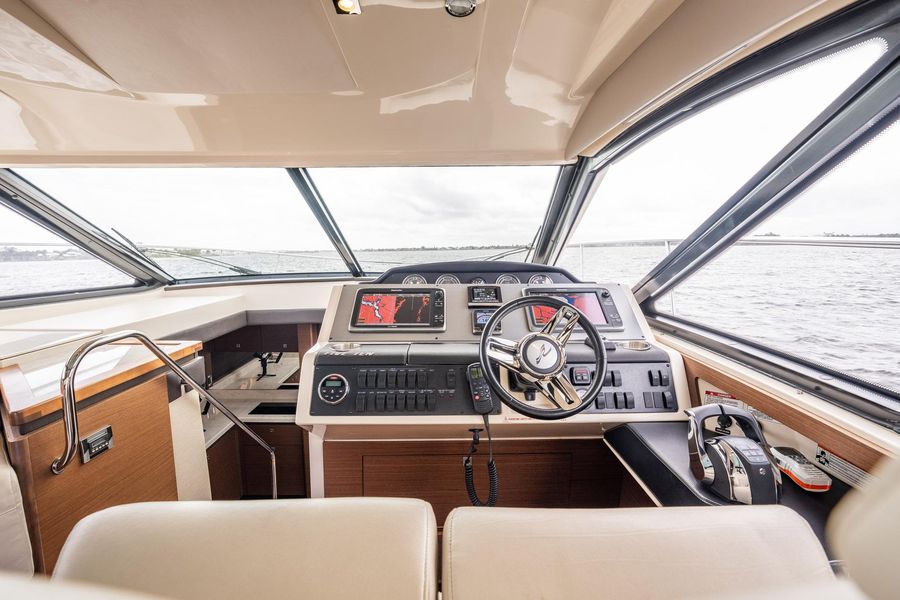 2015 Sea Ray 510 Sundancer