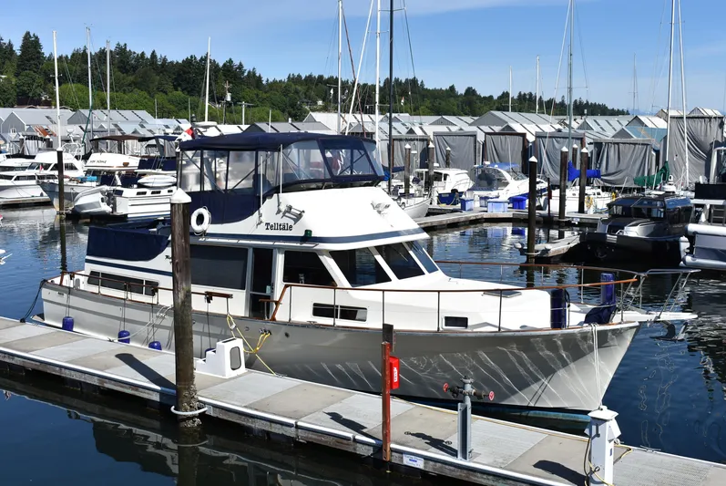 Telltale Yacht Photos Pics 