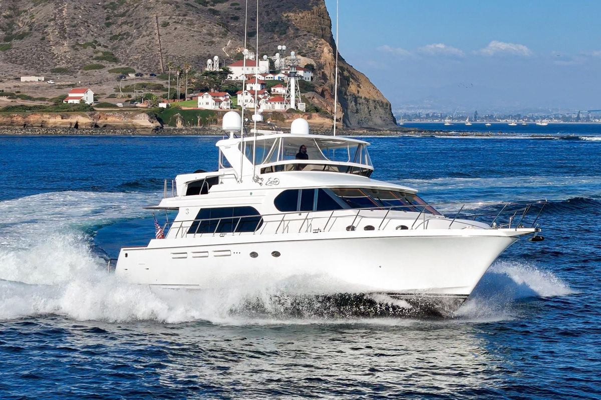 2006 Ocean Alexander 64 