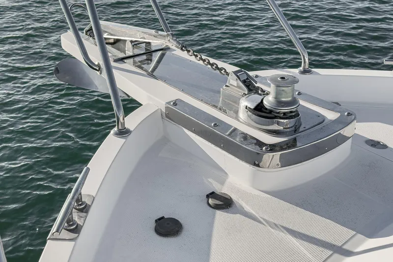 Encore Yacht Photos Pics 2006 Ocean Alexander 64 Pilothouse yacht bow with anchor and winch system.