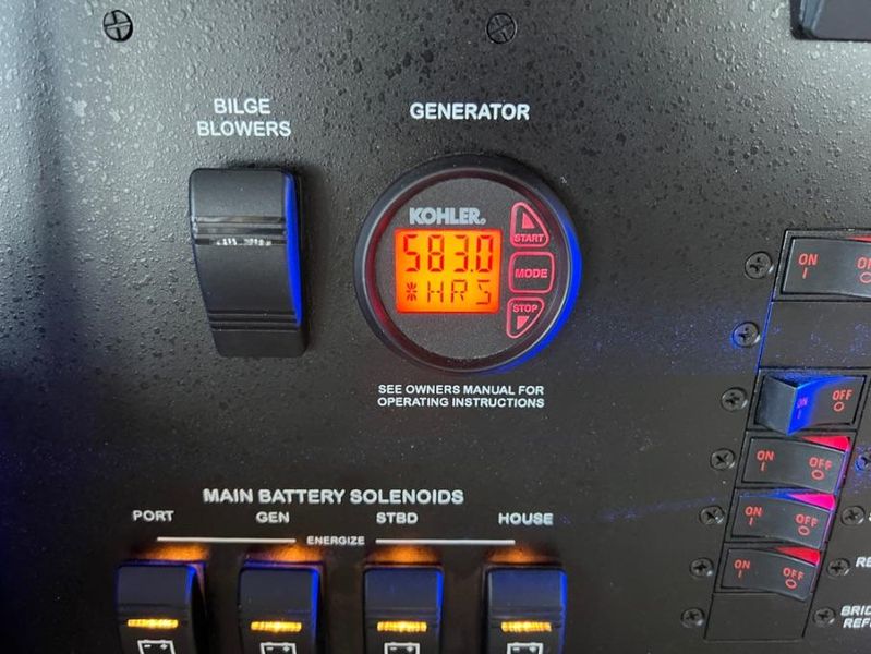 2016 Sea Ray 400 Sundancer