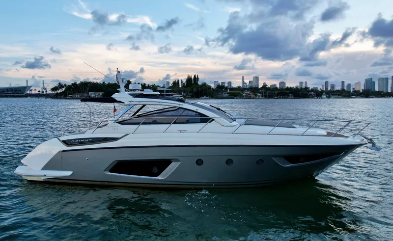 Amore Yacht Photos Pics 