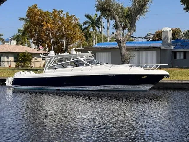 Amiracle Yacht Photos Pics 
