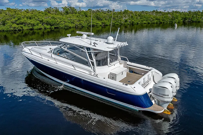 Amiracle Yacht Photos Pics 