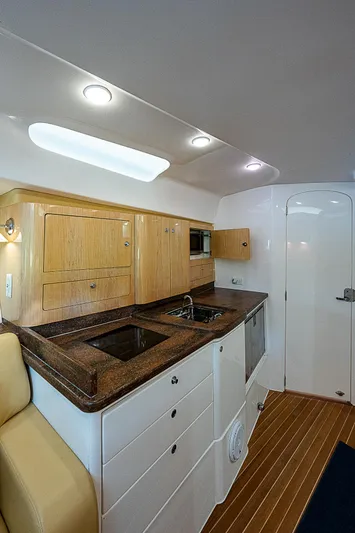 Amiracle Yacht Photos Pics 