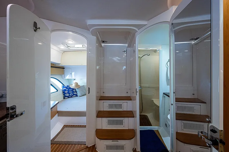 Amiracle Yacht Photos Pics 