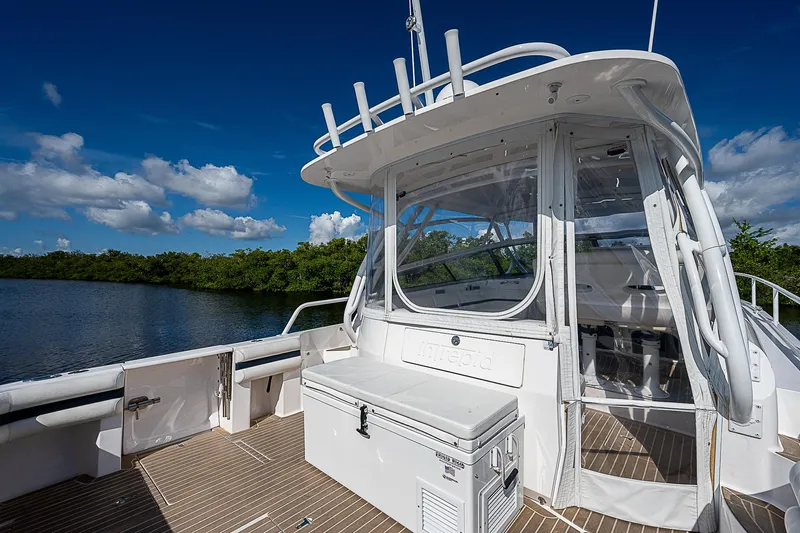 Amiracle Yacht Photos Pics 