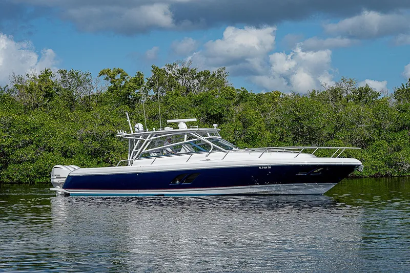 Amiracle Yacht Photos Pics 