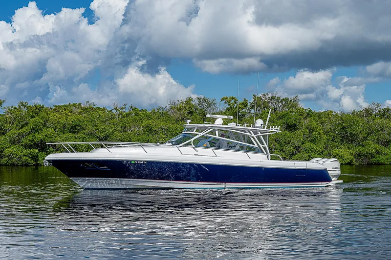 Amiracle Yacht Photos Pics 