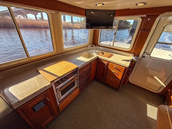 Liberty Call Yacht Photos Pics Galley