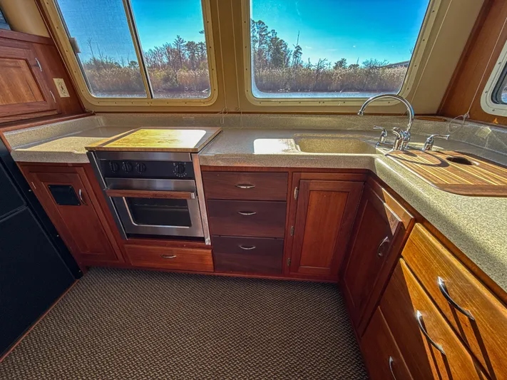 Liberty Call Yacht Photos Pics Galley