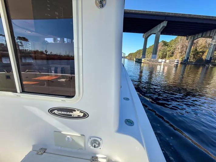 Liberty Call Yacht Photos Pics Starboard deck