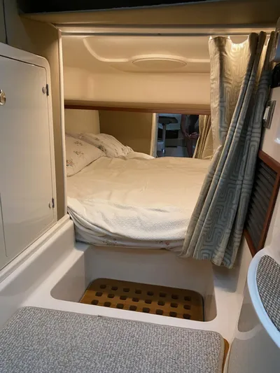 Quality Time Yacht Photos Pics 