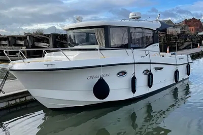 2021 Quicksilver 905 Pilothouse