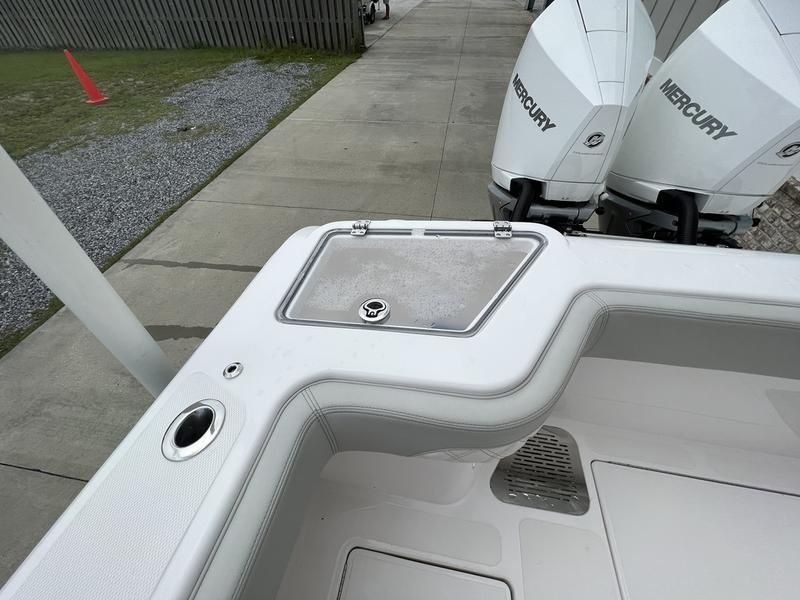 2022 Front Runner 26 CC
