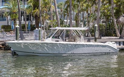 2018 34' 6'' Pursuit-S 328 Sport Fort Myers, FL, US