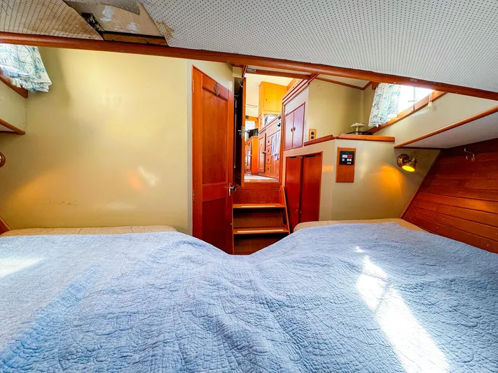 4796tw Yacht Photos Pics Interior of 1988 Grand Banks 42 Classic yacht with cozy cabin and wooden accents.