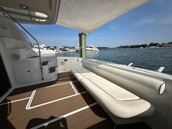 Nauti Lady Yacht Photos Pics 