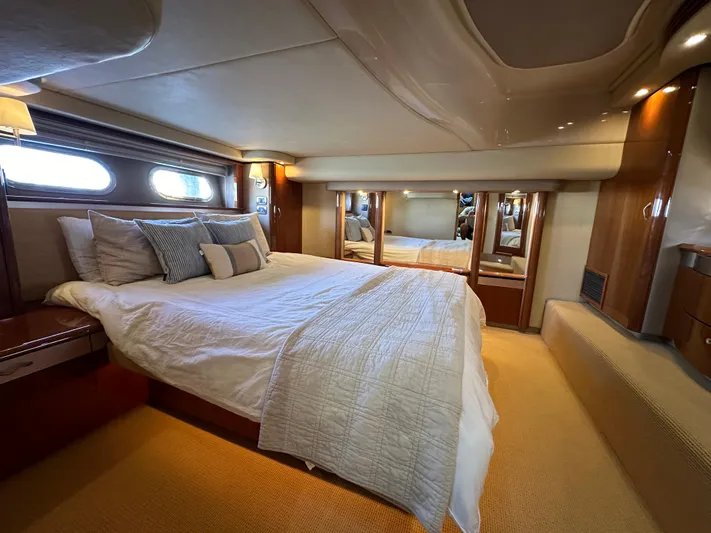 Nauti Lady Yacht Photos Pics 