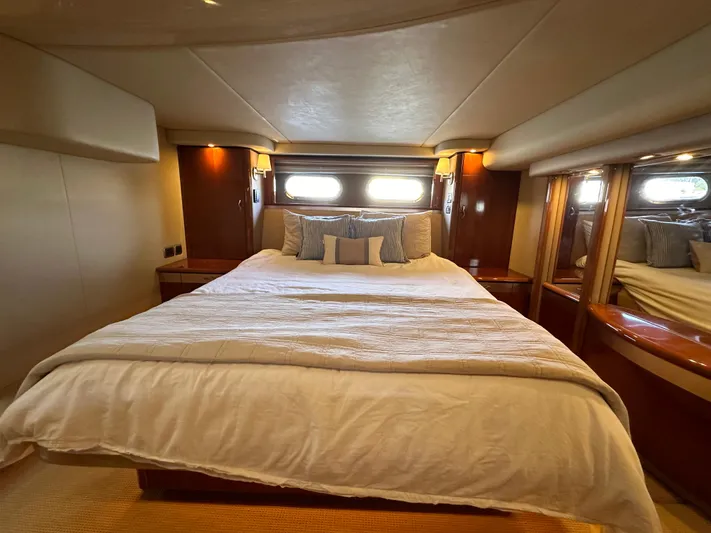 Nauti Lady Yacht Photos Pics 