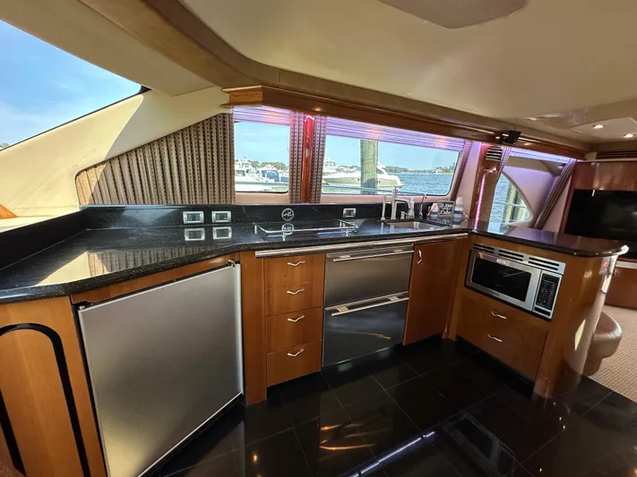 Nauti Lady Yacht Photos Pics 