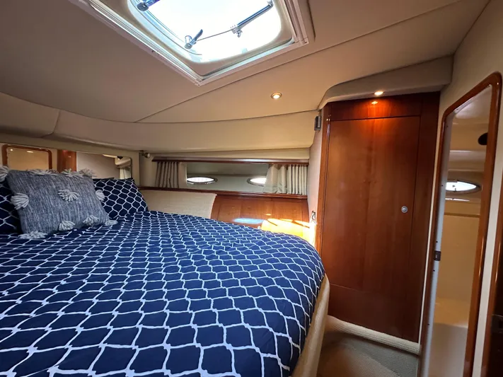 Nauti Lady Yacht Photos Pics 