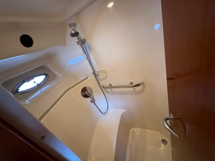 Nauti Lady Yacht Photos Pics 