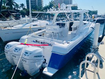 2007 Intrepid 390 Sport Yacht